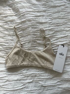 ALO Yoga Ribber Manifest Bra
